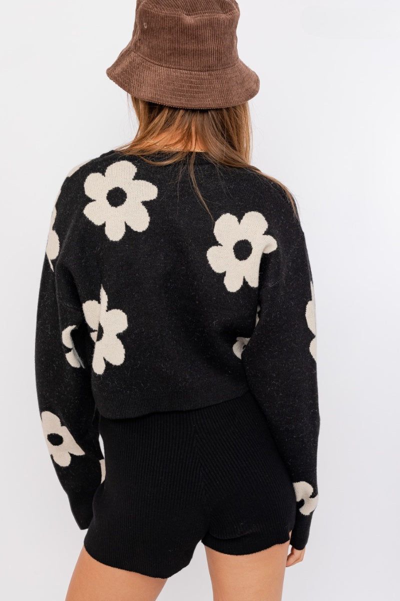 Daisy Cropped Sweatshirt - LK’s Boutique